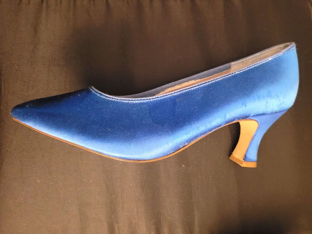VTG 80s Touch Ups Blue Satin Kitten Heels SZ 7.5 Prom Wedding Formal Pumps Shoes